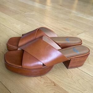 Fortress Frankie Platform Sandal in Brown